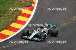 Lewis Hamilton (GBR) Mercedes AMG F1 W13 sends sparks flying. 27.08.2022. Formula 1 World Championship, Rd 14, Belgian Grand Prix, Spa Francorchamps, Belgium, Qualifying Day.