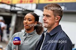 Paul di Resta (GBR) Sky Sports F1 Presenter and Naomi Schiff (RWA) / (BEL) Sky Sports F1 Presenter. 27.08.2022. Formula 1 World Championship, Rd 14, Belgian Grand Prix, Spa Francorchamps, Belgium, Qualifying Day.