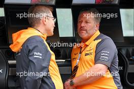 (L to R): Andreas Seidl, McLaren Managing Director with Zak Brown (USA) McLaren Executive Director. 27.08.2022. Formula 1 World Championship, Rd 14, Belgian Grand Prix, Spa Francorchamps, Belgium, Qualifying Day.