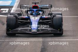 Alexander Albon (THA) Williams Racing FW44 leaves the pits. 27.08.2022. Formula 1 World Championship, Rd 14, Belgian Grand Prix, Spa Francorchamps, Belgium, Qualifying Day.