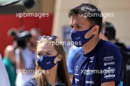 Alexander Albon (THA) Williams Racing with the media. 18.03.2022. Formula 1 World Championship, Rd 1, Bahrain Grand Prix, Sakhir, Bahrain, Practice Day