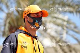Daniel Ricciardo (AUS) McLaren. 18.03.2022. Formula 1 World Championship, Rd 1, Bahrain Grand Prix, Sakhir, Bahrain, Practice Day