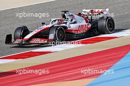 Kevin Magnussen (DEN) Haas VF-22. 18.03.2022. Formula 1 World Championship, Rd 1, Bahrain Grand Prix, Sakhir, Bahrain, Practice Day