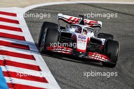 Kevin Magnussen (DEN) Haas VF-22. 18.03.2022. Formula 1 World Championship, Rd 1, Bahrain Grand Prix, Sakhir, Bahrain, Practice Day