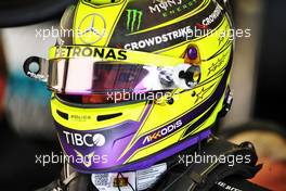 Lewis Hamilton (GBR) Mercedes AMG F1. 18.03.2022. Formula 1 World Championship, Rd 1, Bahrain Grand Prix, Sakhir, Bahrain, Practice Day