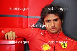 Carlos Sainz Jr (ESP) Ferrari. 18.03.2022. Formula 1 World Championship, Rd 1, Bahrain Grand Prix, Sakhir, Bahrain, Practice Day