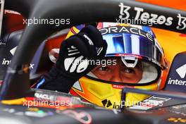 Sergio Perez (MEX) Red Bull Racing RB18. 18.03.2022. Formula 1 World Championship, Rd 1, Bahrain Grand Prix, Sakhir, Bahrain, Practice Day