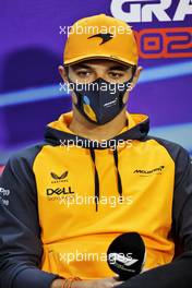 Lando Norris (GBR) McLaren in the FIA Press Conference. 18.03.2022. Formula 1 World Championship, Rd 1, Bahrain Grand Prix, Sakhir, Bahrain, Practice Day