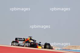 Max Verstappen (NLD) Red Bull Racing RB18. 18.03.2022. Formula 1 World Championship, Rd 1, Bahrain Grand Prix, Sakhir, Bahrain, Practice Day