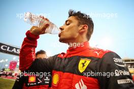 Charles Leclerc (MON) Ferrari on the grid. 20.03.2022. Formula 1 World Championship, Rd 1, Bahrain Grand Prix, Sakhir, Bahrain, Race Day.