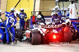 Kevin Magnussen (DEN) Haas VF-22 mapiu. 20.03.2022. Formula 1 World Championship, Rd 1, Bahrain Grand Prix, Sakhir, Bahrain, Race Day.