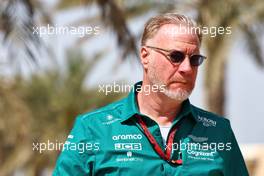 Marek Reichman (GBR) Aston Martin Chief Creative Officer. 19.03.2022. Formula 1 World Championship, Rd 1, Bahrain Grand Prix, Sakhir, Bahrain, Qualifying Day.