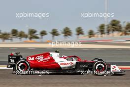 Guanyu Zhou (CHN) Alfa Romeo F1 Team C42. 19.03.2022. Formula 1 World Championship, Rd 1, Bahrain Grand Prix, Sakhir, Bahrain, Qualifying Day.
