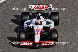 Kevin Magnussen (DEN) Haas VF-22. 19.03.2022. Formula 1 World Championship, Rd 1, Bahrain Grand Prix, Sakhir, Bahrain, Qualifying Day.
