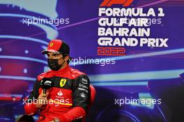 Carlos Sainz Jr (ESP) Ferrari in the post qualifying FIA Press Conference. 19.03.2022. Formula 1 World Championship, Rd 1, Bahrain Grand Prix, Sakhir, Bahrain, Qualifying Day.