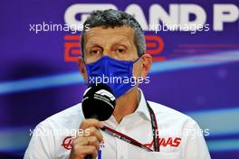 Guenther Steiner (ITA) Haas F1 Team Prinicipal in the FIA Press Conference. 19.03.2022. Formula 1 World Championship, Rd 1, Bahrain Grand Prix, Sakhir, Bahrain, Qualifying Day.