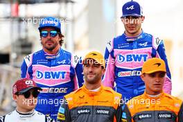 (L to R): Fernando Alonso (ESP) Alpine F1 Team and Esteban Ocon (FRA) Alpine F1 Team at the start of season driver's photograph. 20.03.2022. Formula 1 World Championship, Rd 1, Bahrain Grand Prix, Sakhir, Bahrain, Race Day.