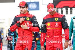 (L to R): Charles Leclerc (MON) Ferrari and Carlos Sainz Jr (ESP) Ferrari on the drivers parade. 20.03.2022. Formula 1 World Championship, Rd 1, Bahrain Grand Prix, Sakhir, Bahrain, Race Day.