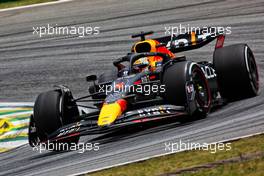 Max Verstappen (NLD) Red Bull Racing RB18. 11.11.2022. Formula 1 World Championship, Rd 21, Brazilian Grand Prix, Sao Paulo, Brazil, Qualifying Day.