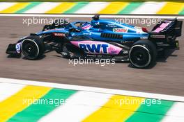 Fernando Alonso (ESP) Alpine F1 Team A522. 11.11.2022. Formula 1 World Championship, Rd 21, Brazilian Grand Prix, Sao Paulo, Brazil, Qualifying Day.