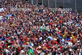 Circuit atmosphere - fans at the podium. 13.11.2022. Formula 1 World Championship, Rd 21, Brazilian Grand Prix, Sao Paulo, Brazil, Race Day.
