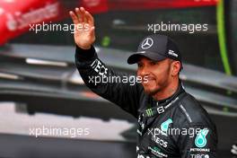 Lewis Hamilton (GBR) Mercedes AMG F1 celebrates his second position in parc ferme. 13.11.2022. Formula 1 World Championship, Rd 21, Brazilian Grand Prix, Sao Paulo, Brazil, Race Day.