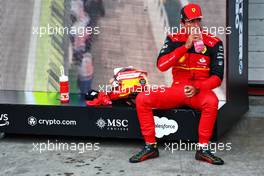 Carlos Sainz Jr (ESP) Ferrari in parc ferme. 13.11.2022. Formula 1 World Championship, Rd 21, Brazilian Grand Prix, Sao Paulo, Brazil, Race Day.