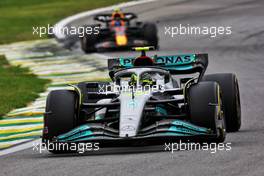 Lewis Hamilton (GBR) Mercedes AMG F1 W13. 13.11.2022. Formula 1 World Championship, Rd 21, Brazilian Grand Prix, Sao Paulo, Brazil, Race Day.