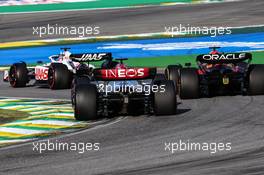 George Russell (GBR), Mercedes AMG F1 and Max Verstappen (NLD), Red Bull Racing  12.11.2022. Formula 1 World Championship, Rd 21, Brazilian Grand Prix, Sao Paulo, Brazil, Sprint Day.