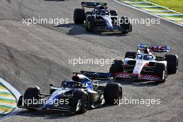 Alexander Albon (THA) Williams Racing FW44. 12.11.2022. Formula 1 World Championship, Rd 21, Brazilian Grand Prix, Sao Paulo, Brazil, Sprint Day.