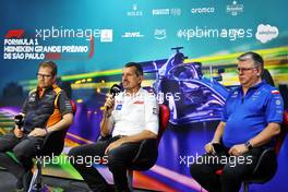 (L to R): Andreas Seidl, McLaren Managing Director; Guenther Steiner (ITA) Haas F1 Team Prinicipal; and Otmar Szafnauer (USA) Alpine F1 Team, Team Principal in the FIA Press Conference. 12.11.2022. Formula 1 World Championship, Rd 21, Brazilian Grand Prix, Sao Paulo, Brazil, Sprint Day.