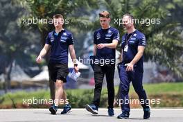 Logan Sargeant (USA) Williams Racing Academy Driver walks the circuit with the team. 10.11.2022. Formula 1 World Championship, Rd 21, Brazilian Grand Prix, Sao Paulo, Brazil, Preparation Day.