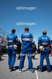 Alpine F1 Team on the grid. 19.06.2022. Formula 1 World Championship, Rd 9, Canadian Grand Prix, Montreal, Canada, Race Day.