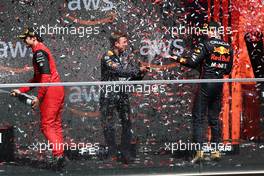 2nd place Carlos Sainz Jr (ESP) Ferrari F1-75 with 1st place Max Verstappen (NLD) Red Bull Racing RB18. 19.06.2022. Formula 1 World Championship, Rd 9, Canadian Grand Prix, Montreal, Canada, Race Day.