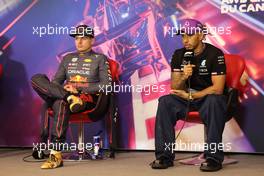(L to R): Max Verstappen (NLD) Red Bull Racing and Lewis Hamilton (GBR) Mercedes AMG F1 in the post race FIA Press Conference. 19.06.2022. Formula 1 World Championship, Rd 9, Canadian Grand Prix, Montreal, Canada, Race Day.