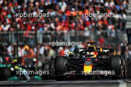 Max Verstappen (NLD) Red Bull Racing RB18. 19.06.2022. Formula 1 World Championship, Rd 9, Canadian Grand Prix, Montreal, Canada, Race Day.