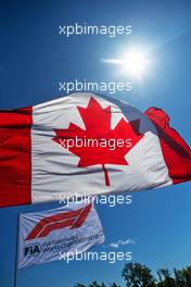 Circuit atmosphere - Canadian and F1 flags. 19.06.2022. Formula 1 World Championship, Rd 9, Canadian Grand Prix, Montreal, Canada, Race Day.