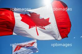 Circuit atmosphere - Canadian and F1 flags. 19.06.2022. Formula 1 World Championship, Rd 9, Canadian Grand Prix, Montreal, Canada, Race Day.
