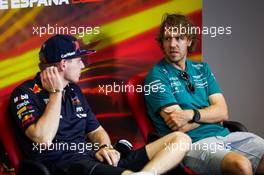Sebastian Vettel (GER) Aston Martin F1 Team (Right) and Max Verstappen (NLD) Red Bull Racing in the FIA Press Conference. 20.05.2022 Formula 1 World Championship, Rd 6, Spanish Grand Prix, Barcelona, Spain, Practice Day.