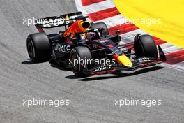 Max Verstappen (NLD) Red Bull Racing RB18. 20.05.2022 Formula 1 World Championship, Rd 6, Spanish Grand Prix, Barcelona, Spain, Practice Day.
