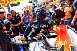 Max Verstappen (NLD) Red Bull Racing RB18 on the grid. 22.05.2022. Formula 1 World Championship, Rd 6, Spanish Grand Prix, Barcelona, Spain, Race Day.