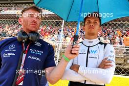 Alexander Albon (THA) Williams Racing on the grid. 22.05.2022. Formula 1 World Championship, Rd 6, Spanish Grand Prix, Barcelona, Spain, Race Day.