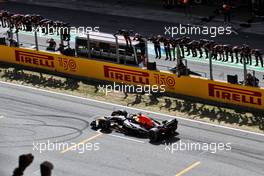Race winner Max Verstappen (NLD) Red Bull Racing RB18 at the end of the race. 22.05.2022. Formula 1 World Championship, Rd 6, Spanish Grand Prix, Barcelona, Spain, Race Day.