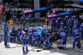 Fernando Alonso (ESP) Alpine F1 Team A522 makes a pit stop. 22.05.2022. Formula 1 World Championship, Rd 6, Spanish Grand Prix, Barcelona, Spain, Race Day.