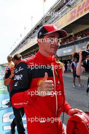 Charles Leclerc (MON) Ferrari celebrates his pole position in qualifying parc ferme. 21.05.2022. Formula 1 World Championship, Rd 6, Spanish Grand Prix, Barcelona, Spain, Qualifying Day.