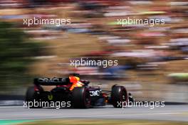 Max Verstappen (NLD) Red Bull Racing RB18. 21.05.2022. Formula 1 World Championship, Rd 6, Spanish Grand Prix, Barcelona, Spain, Qualifying Day.