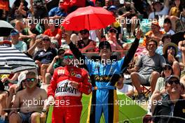 Circuit atmosphere - fans. 21.05.2022. Formula 1 World Championship, Rd 6, Spanish Grand Prix, Barcelona, Spain, Qualifying Day.