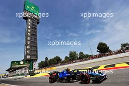 Nicholas Latifi (CDN) Williams Racing FW44. 21.05.2022. Formula 1 World Championship, Rd 6, Spanish Grand Prix, Barcelona, Spain, Qualifying Day.