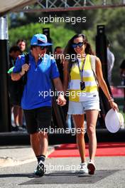 (L to R): Fernando Alonso (ESP) Alpine F1 Team with his girlfriend Andrea Schlager (AUT) Journalist. 22.07.2022. Formula 1 World Championship, Rd 12, French Grand Prix, Paul Ricard, France, Practice Day.