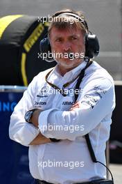 Jost Capito (GER) Williams Racing Chief Executive Officer on the grid. 24.07.2022. Formula 1 World Championship, Rd 12, French Grand Prix, Paul Ricard, France, Race Day.